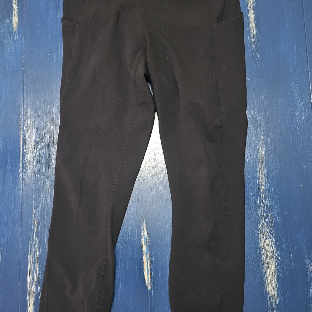Fabletics Black Leggings 7/8